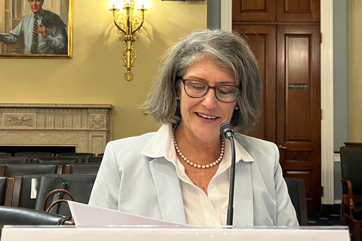 Peconic resident testifies on behalf of Plum Island preservation