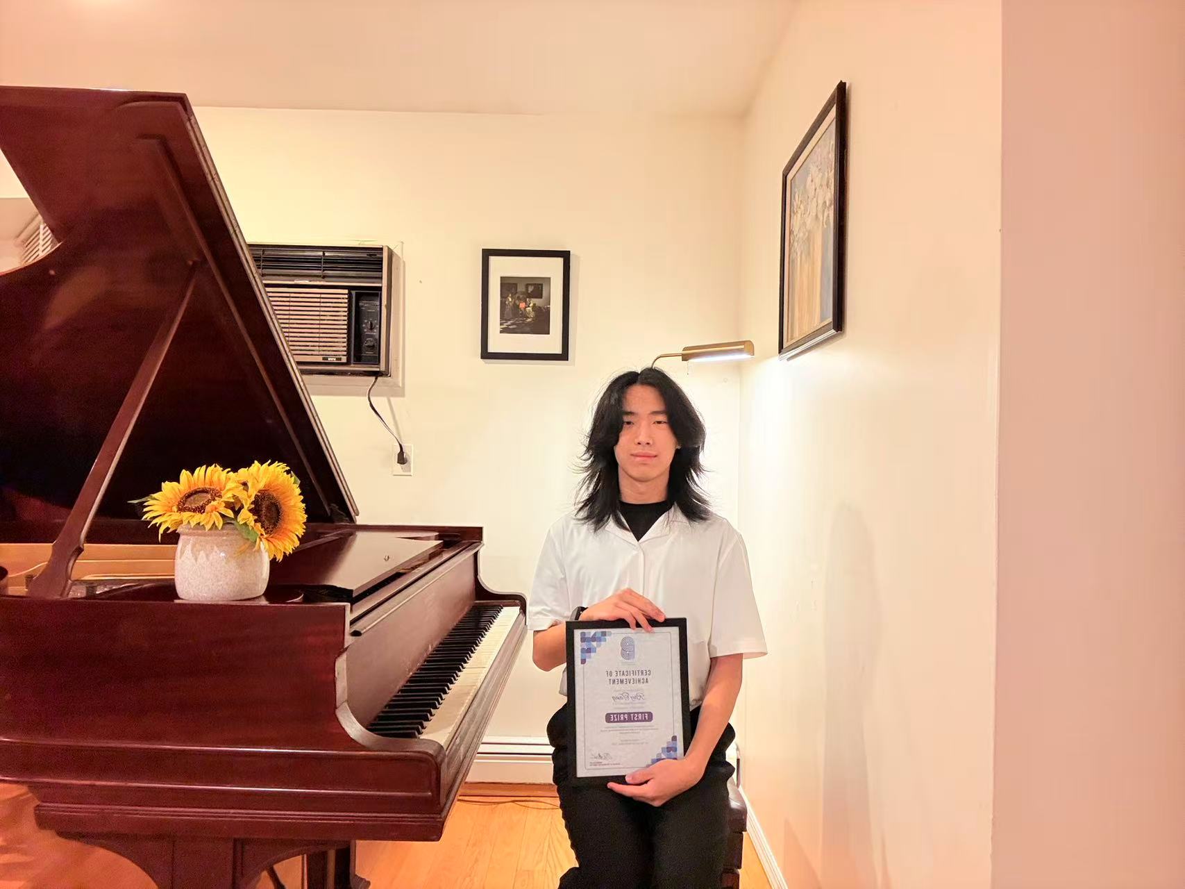 Shoreham-Wading River senior wins international piano competition