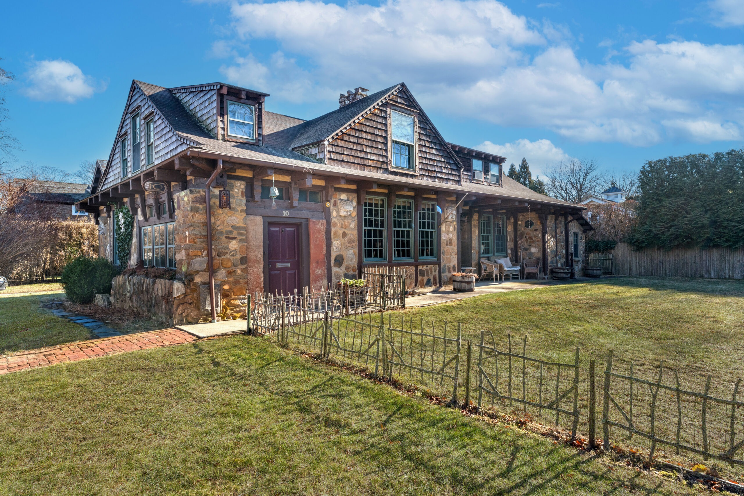 East End house of the week and real estate transfers: Feb. 19, 2026