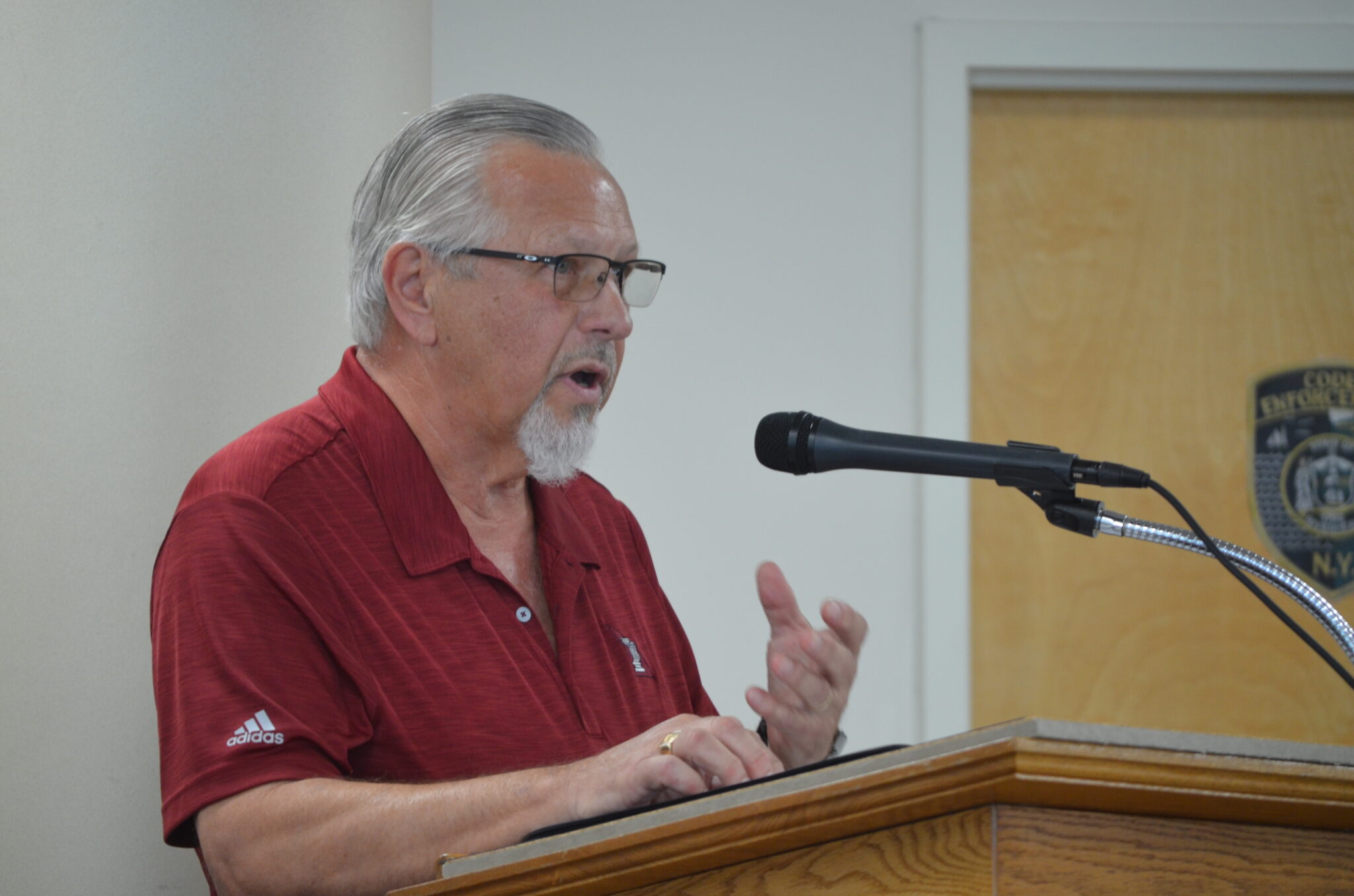Peconic River Hotel parking fight raises questions for Riverhead Town ...