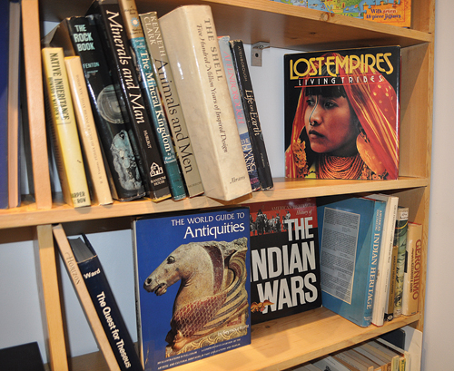 Pop-up bookstore offers large collection of art books - The Suffolk ...