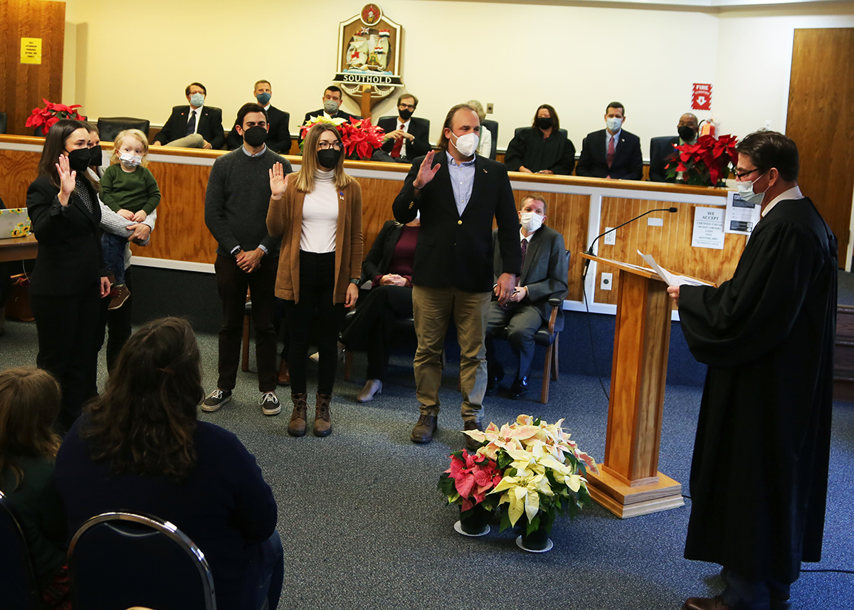 Swearingin ceremonies feature optimistic message of bipartisanship, Southold increases disposal