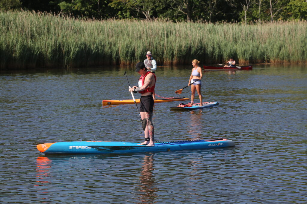 Photo gallery: Lobsterfest, corn, hoops tournament and Paddle Battle