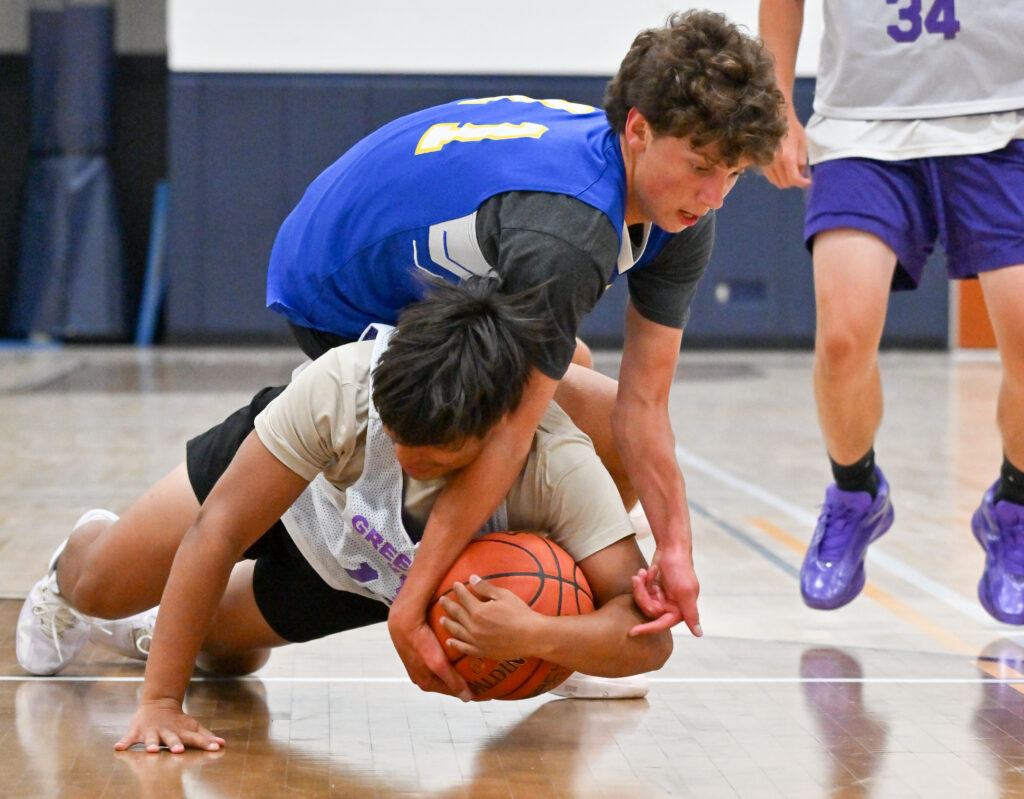 Mattituck’s Connor Searl’s three-day athletic feat includes triathlon, hoops win over Greenport