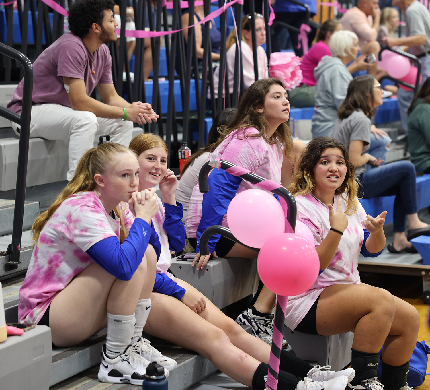 Everybody wins on Shelter Island’s Dig Pink Day: Island volleyball ...